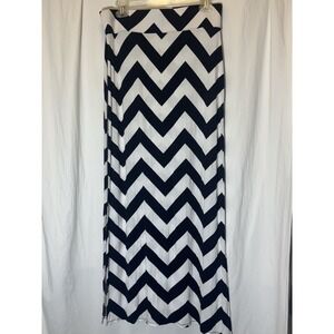 A.N.A. Women's Black & White Zig‎ Zag Striped Long Stretchy Skirt Size M AA7